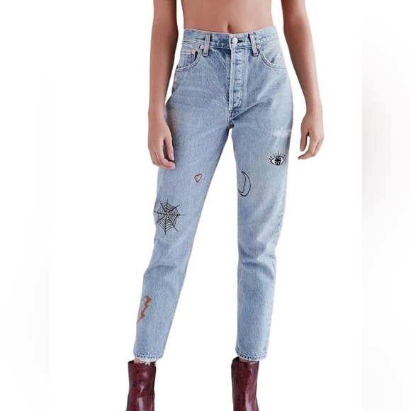 AGOLDE X UO Jamie High-Rise Jean - Rescued Crush Embroidered Size 29 - Picture 1 of 10